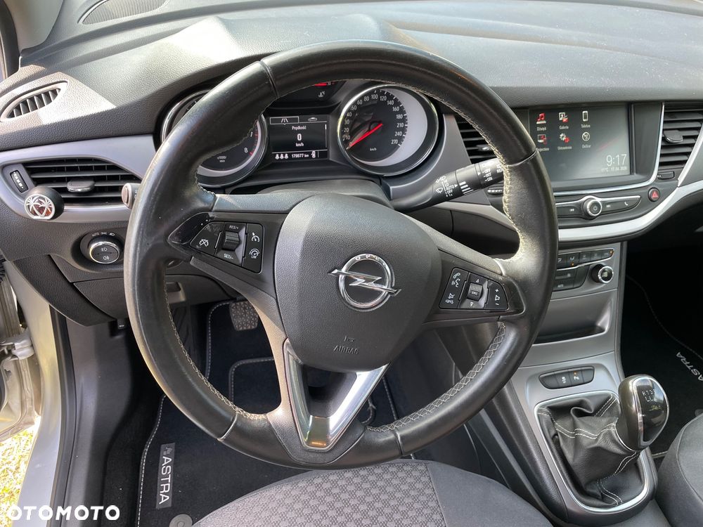 Opel Astra 1.4 T Elite - 13