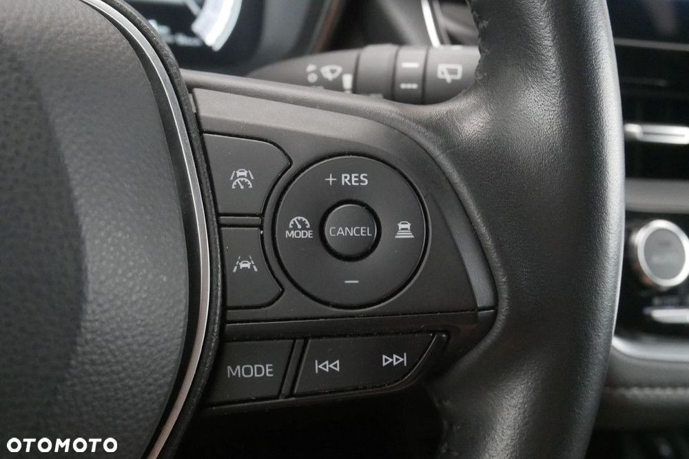 Toyota Corolla - 28