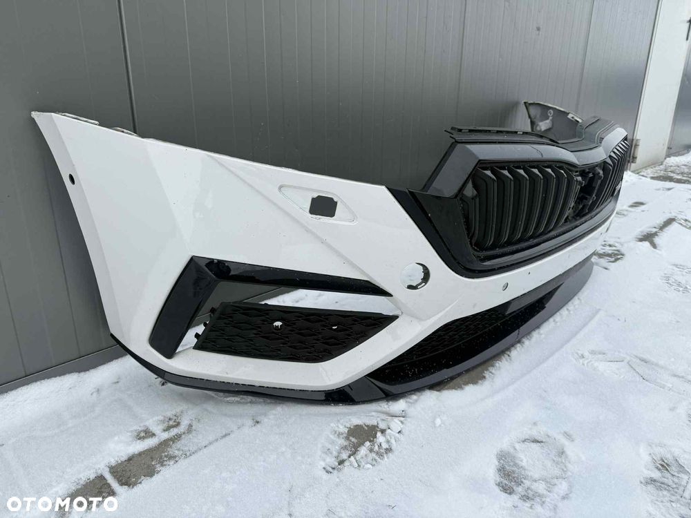 Skoda Octavia IV RS Zderzak Przód Przedni PDC SPRYSK RADAR LB9A 20-24 - 2