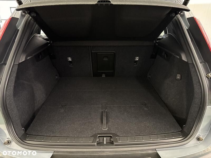 Volvo XC 40 T3 Momentum - 20