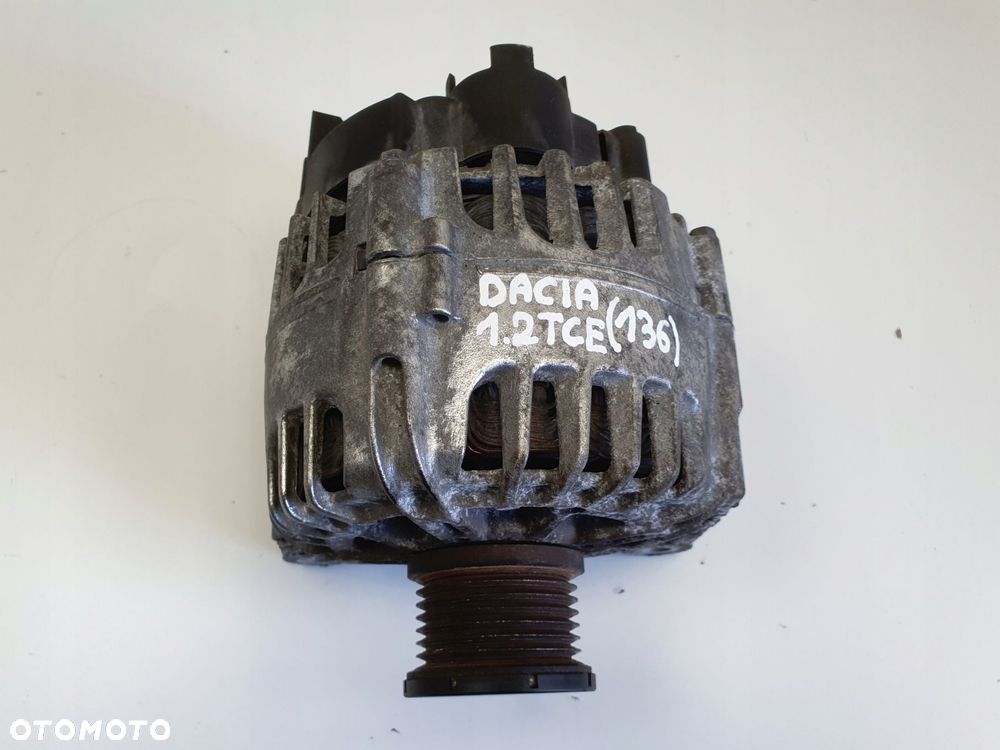 ALTERNATOR Dacia Duster I 1.2 TCe _ 231000091R valeo Alternator Oryginał - 15