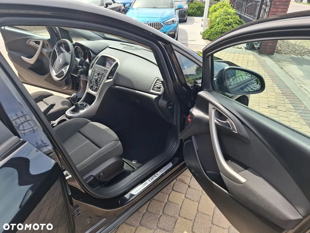 Opel Astra 1.4 Turbo ecoFLEX Start/Stop - 24