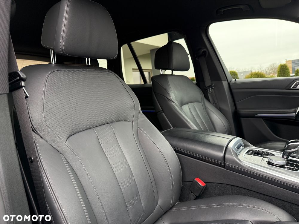 BMW X5 xDrive30d - 26