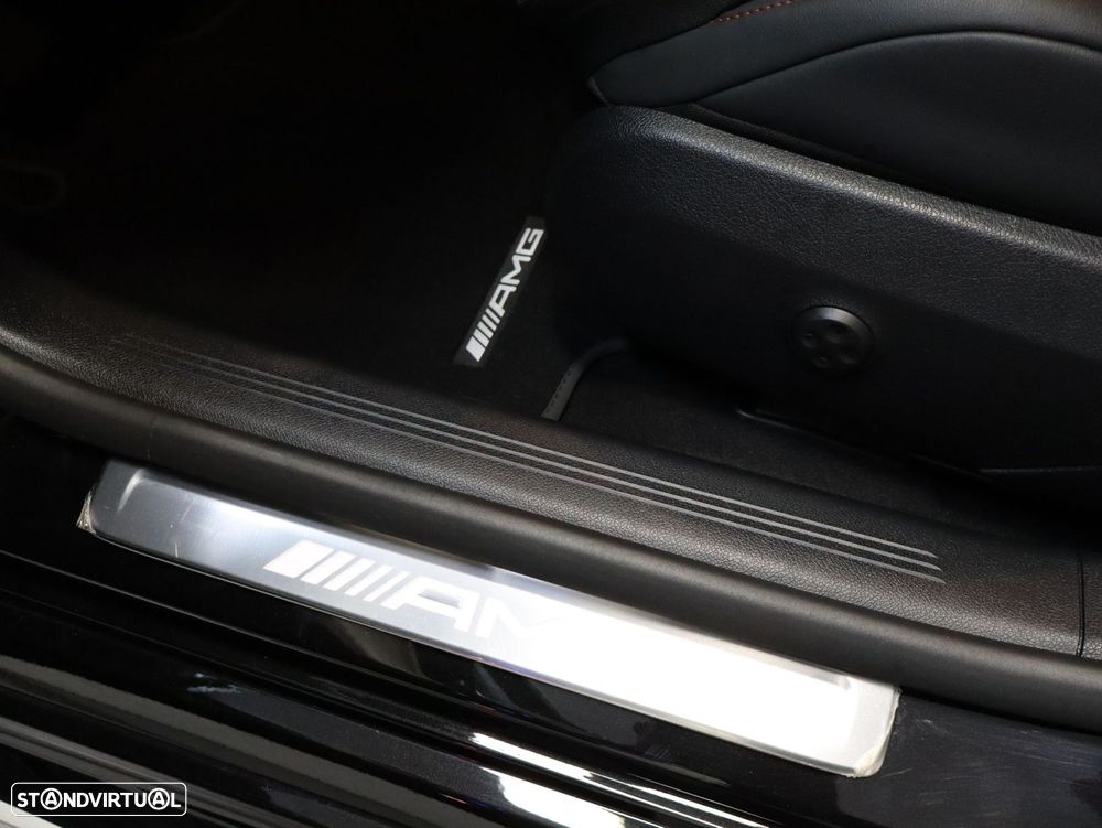 Mercedes-Benz E 53 AMG Hybrid 4Matic+ - 33