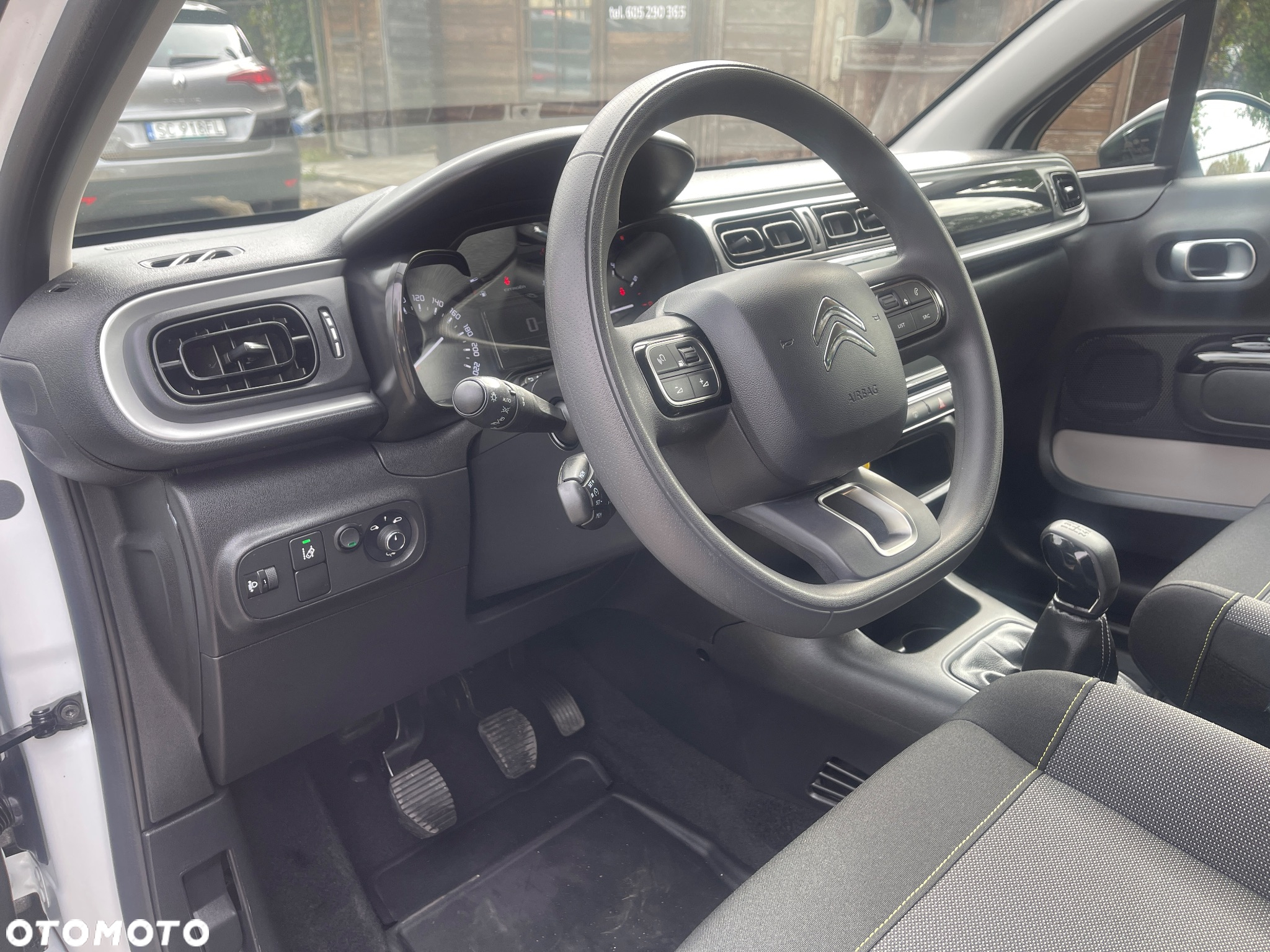 Citroën C3 Pure Tech 82 ELLE - 19