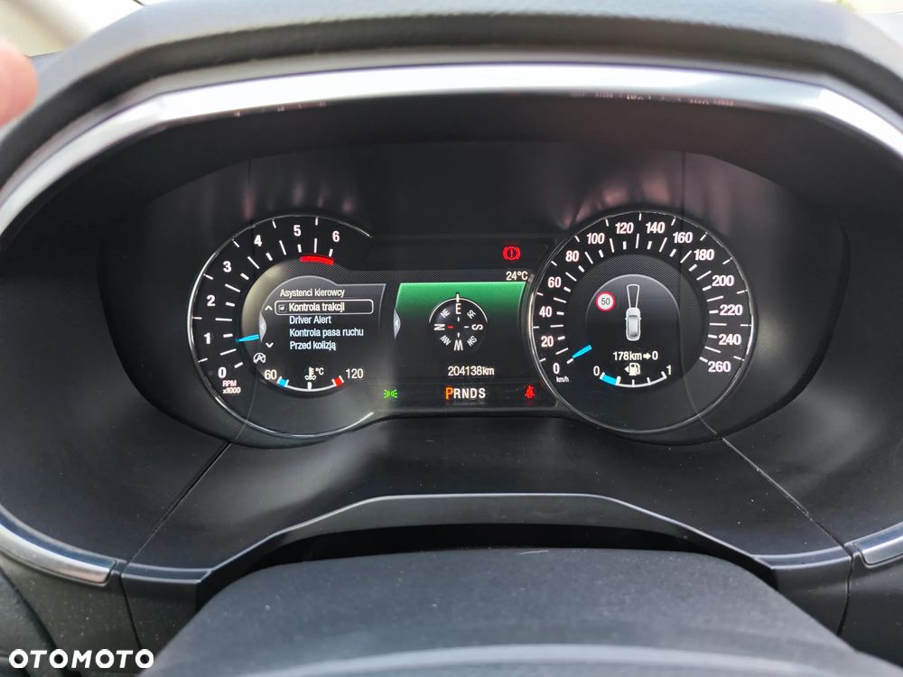 Ford S-Max 2.0 EcoBlue Titanium - 28