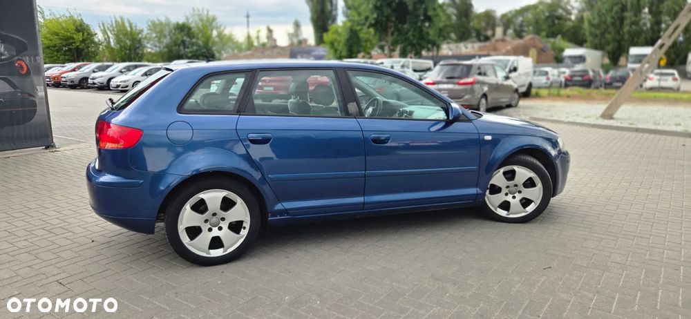 Audi A3 Sportback 1.9 TDI Ambiente - 17
