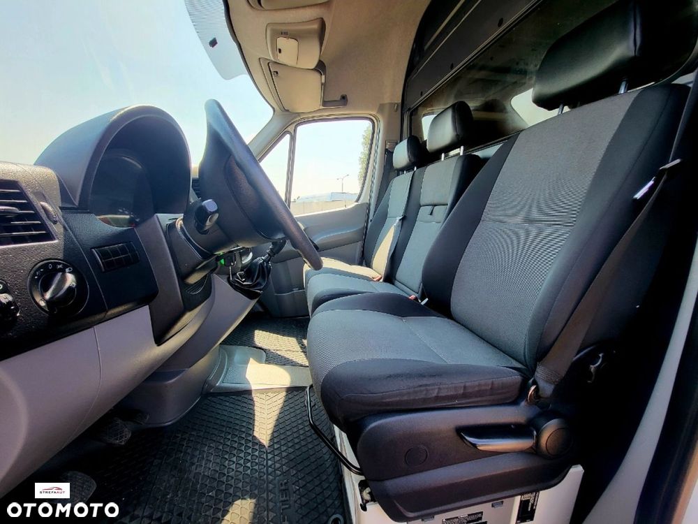 Volkswagen CRAFTER - 5