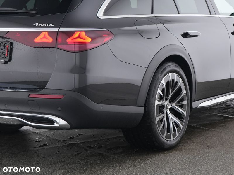 Mercedes-Benz Klasa E 300 de PHEV 4-Matic All-Terrain Avantgarde 9G-Tronic - 5