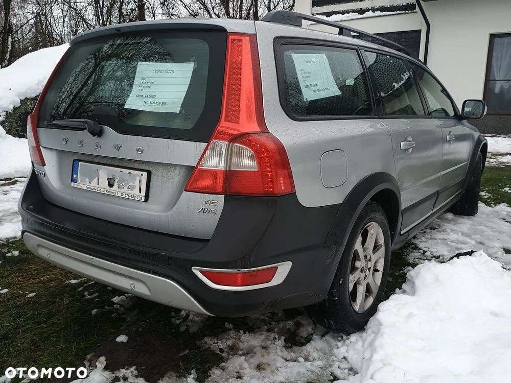 Volvo XC 70 - 4