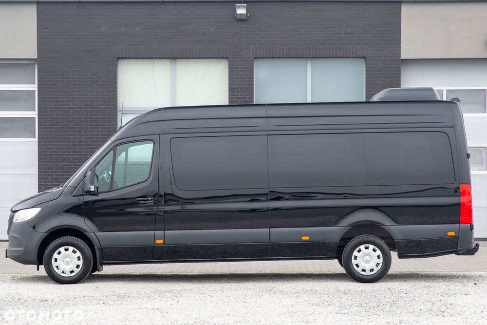 Mercedes-Benz Sprinter - 5