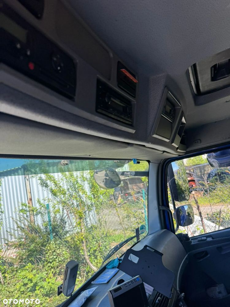 Mercedes-Benz Atego 1224 z Niemiec 9m kontener izoterma podział manual 1222 okazja - 11