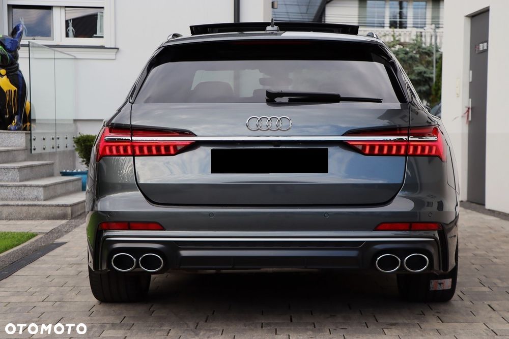 Audi S6 Avant - 10