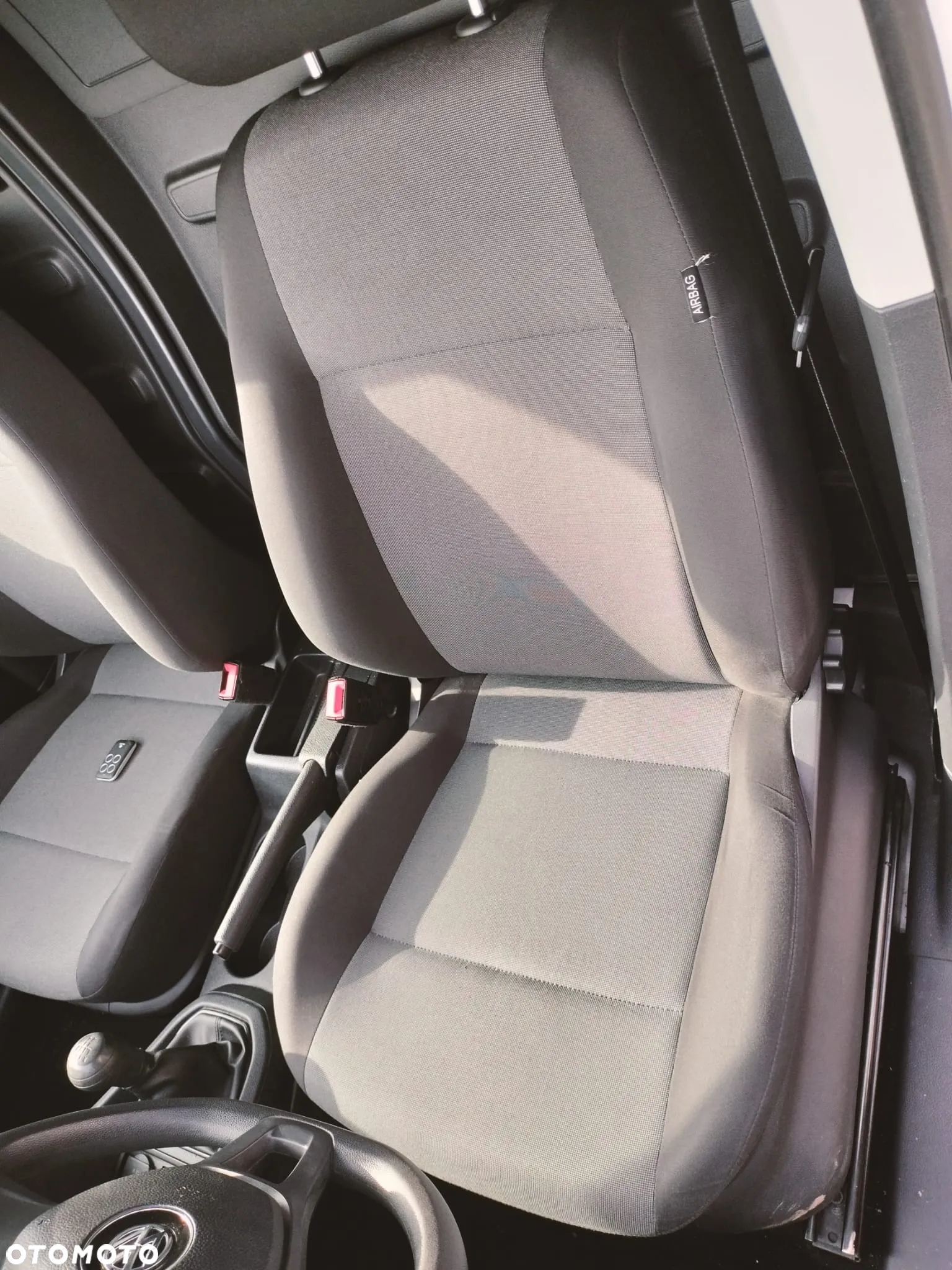 Volkswagen Caddy - 17