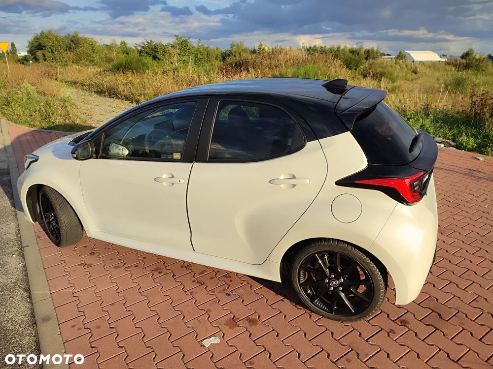 Toyota Yaris Hybrid 1.5 Selection Style - 5