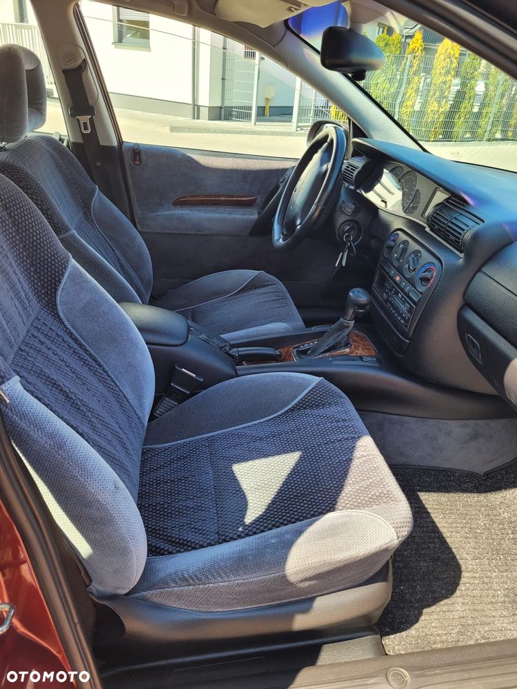 Opel Omega 2.0 CD - 9