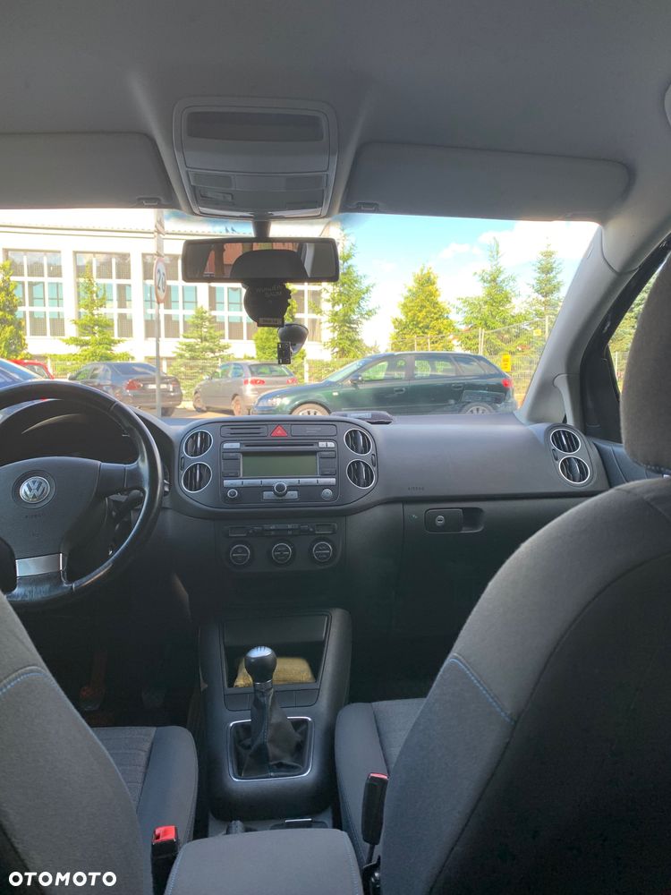 Volkswagen Golf Plus - 8