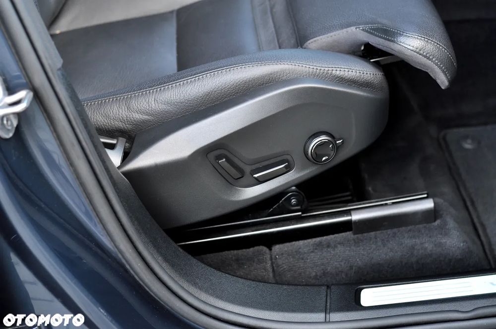 Volvo XC 60 B4 D Geartronic RDesign - 24