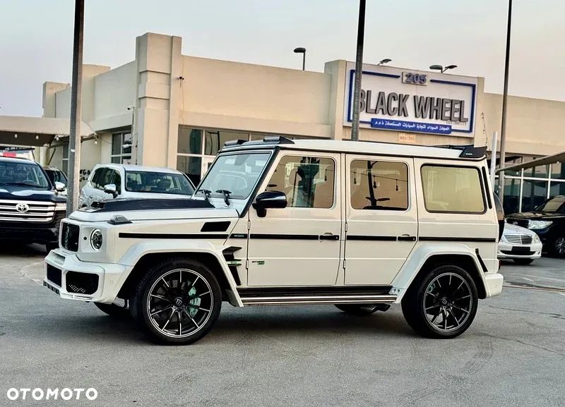 Mercedes-Benz Klasa G 63 AMG AMG SPEEDSHIFT 7G-TRONIC - 6