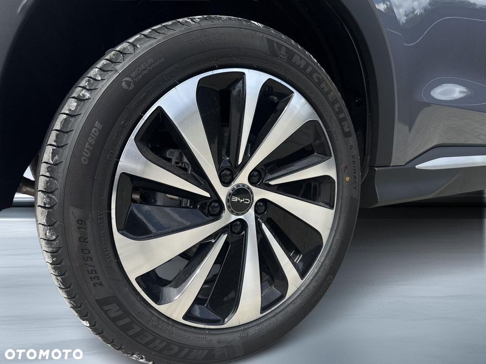 BYD Seal U - 32