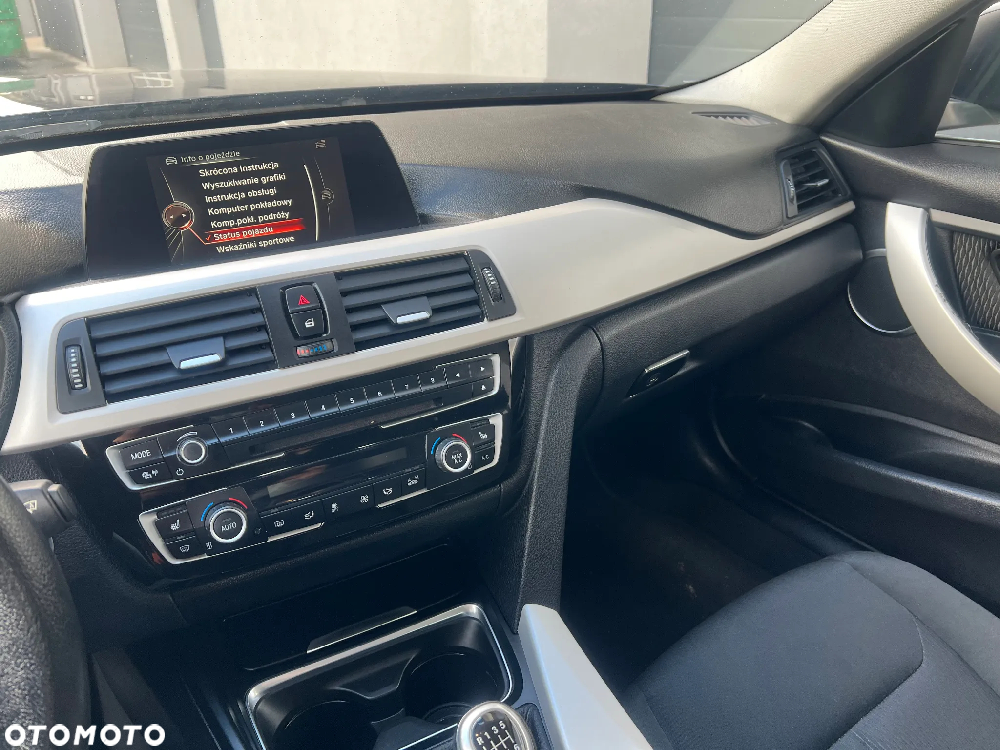 BMW Seria 3 325d - 11