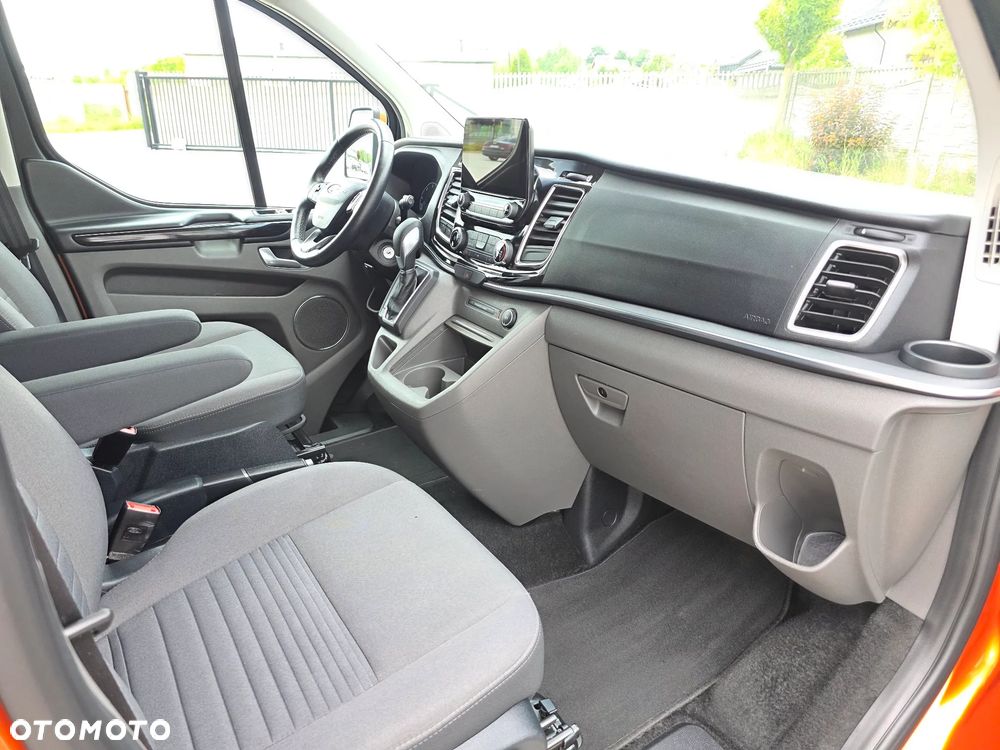 Ford Tourneo Custom 2.0 TDCi L2 Titanium SelectShift - 20