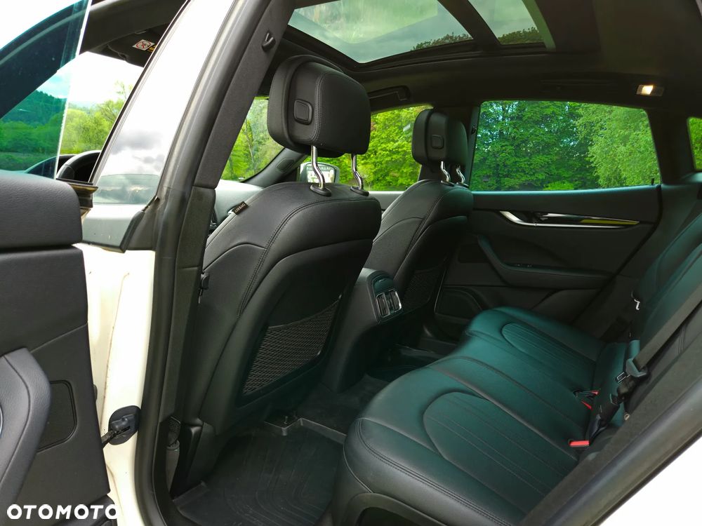 Maserati Levante Standard - 16