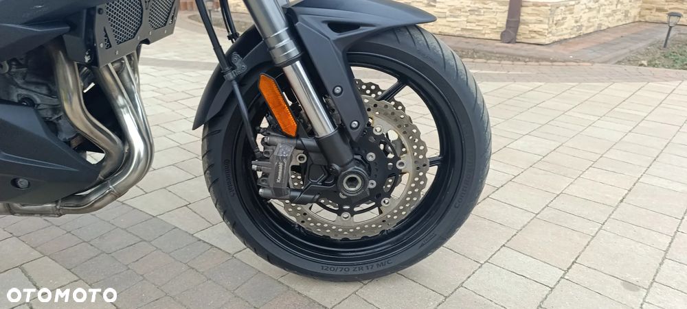 Kawasaki Versys 1000 - 31