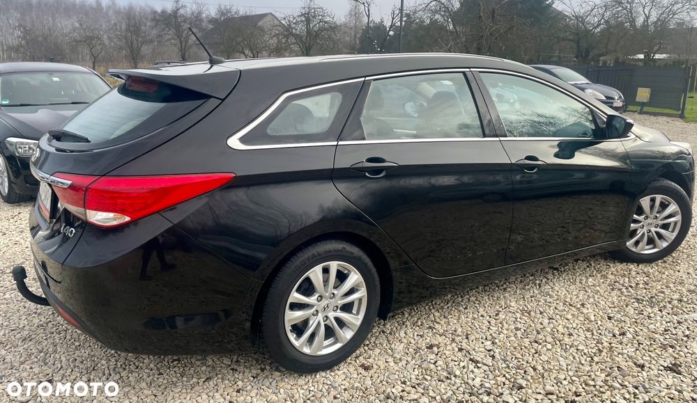 Hyundai i40 Kombi blue 1.6 Classic - 16