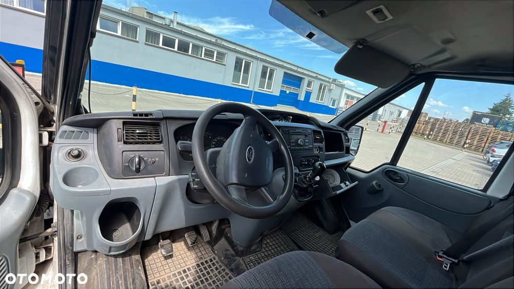 Ford Transit - 3