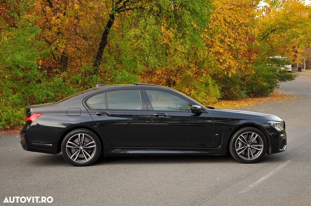 BMW Seria 7 750Li xDrive - 13