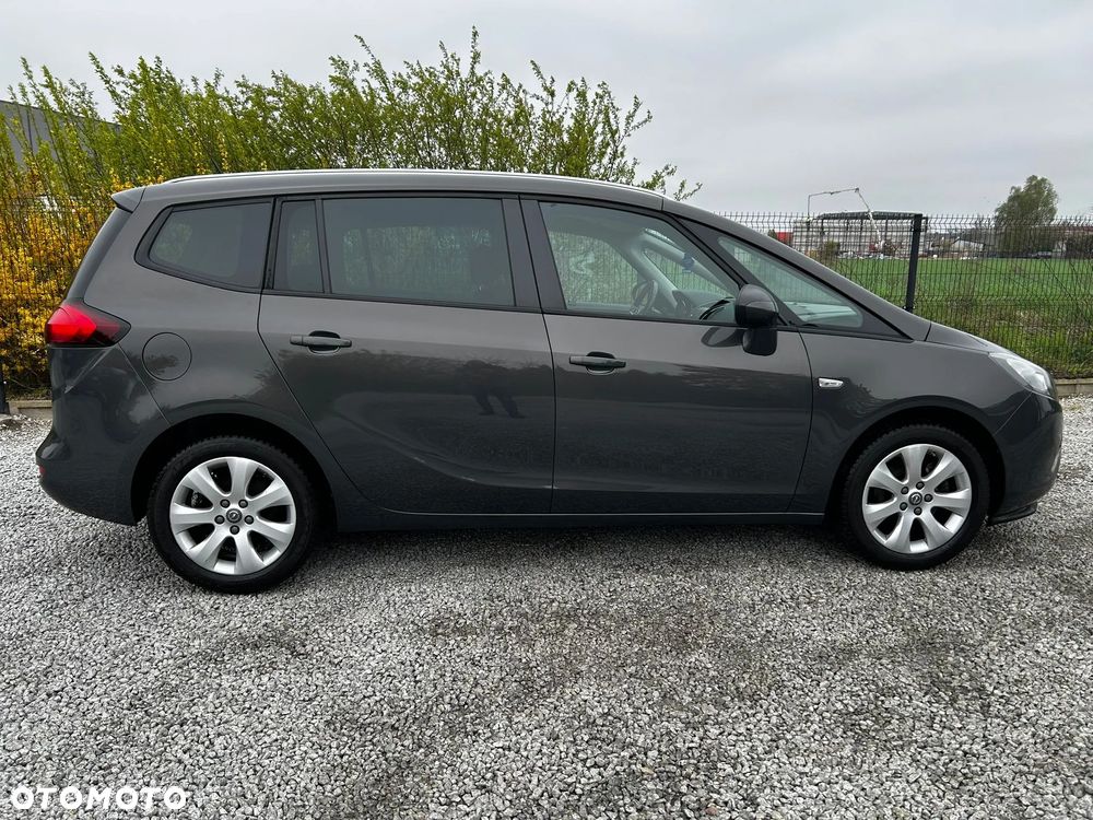 Opel Zafira 1.4 Turbo (ecoFLEX) Start/Stop Active - 14