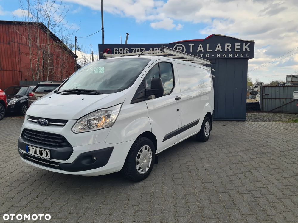 Ford TRANSIT CUSTOM - 1