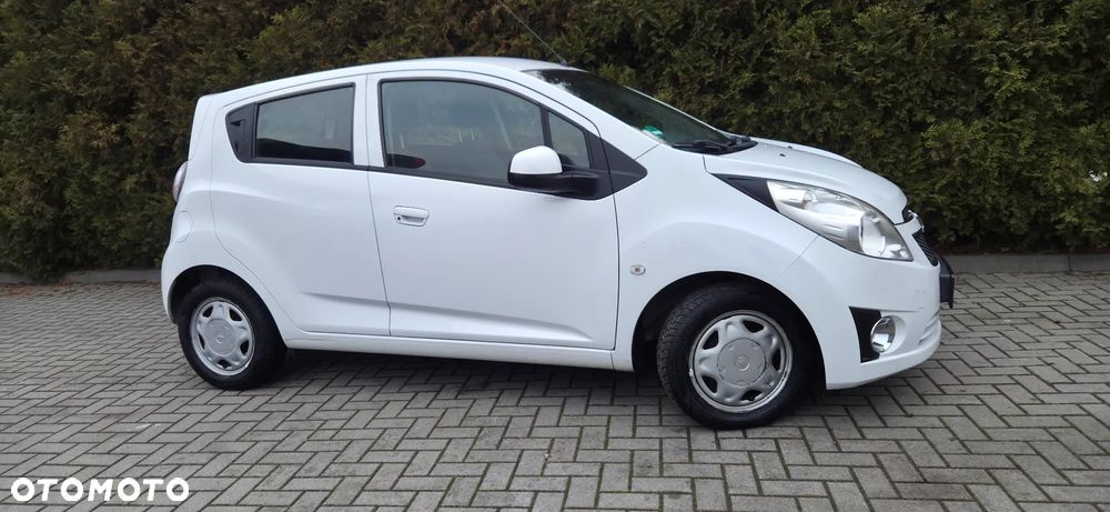 Chevrolet Spark - 17