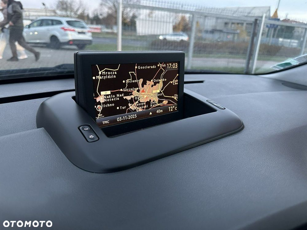 Peugeot 5008 - 19