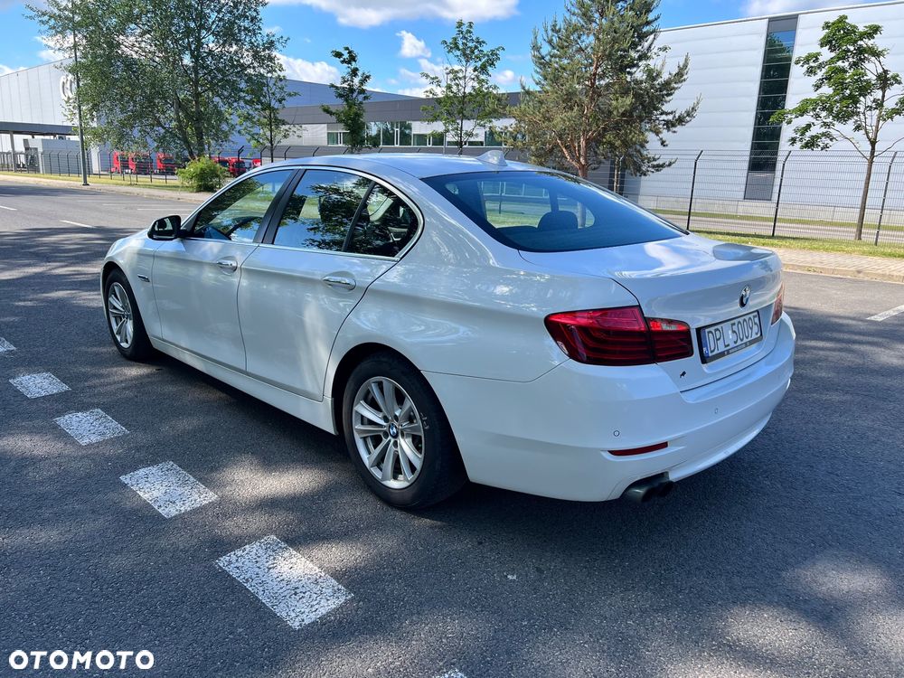 BMW Seria 5 518d Luxury Line - 6