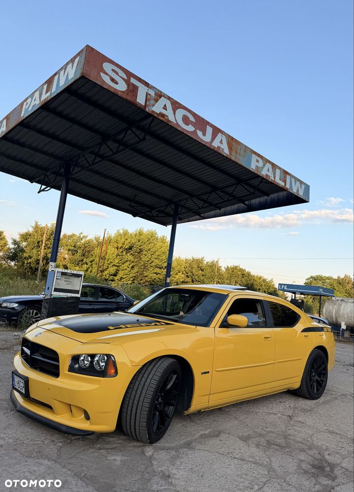 Dodge Charger - 6