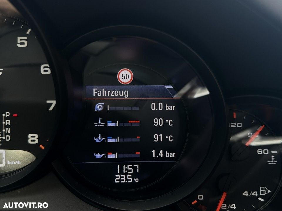 Porsche 911 Carrera GTS PDK - 24