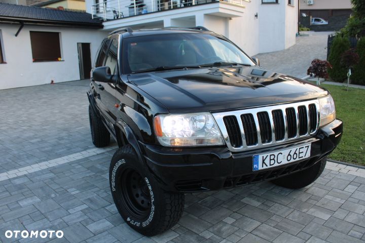 Jeep Grand Cherokee - 30