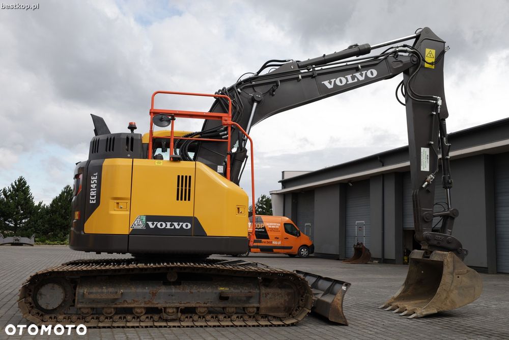 Volvo ECR145EL - 11