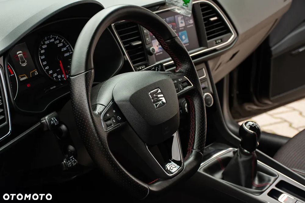 Seat Leon 1.8 TSI FR Black S&S - 23