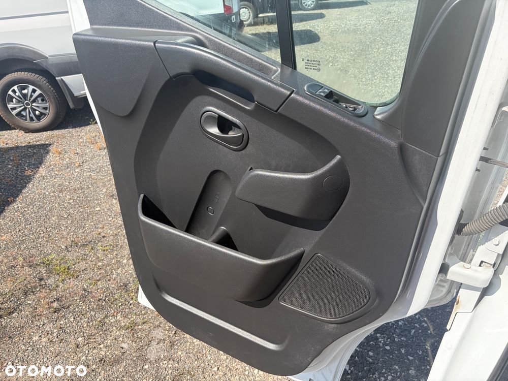Renault Master - 37