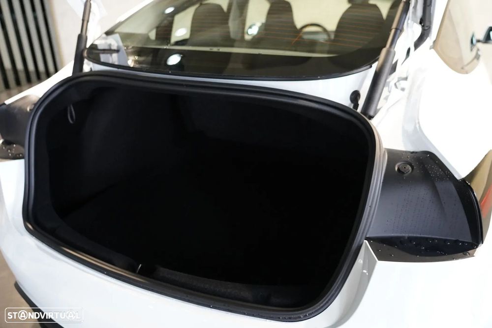 Tesla Model 3 - 26
