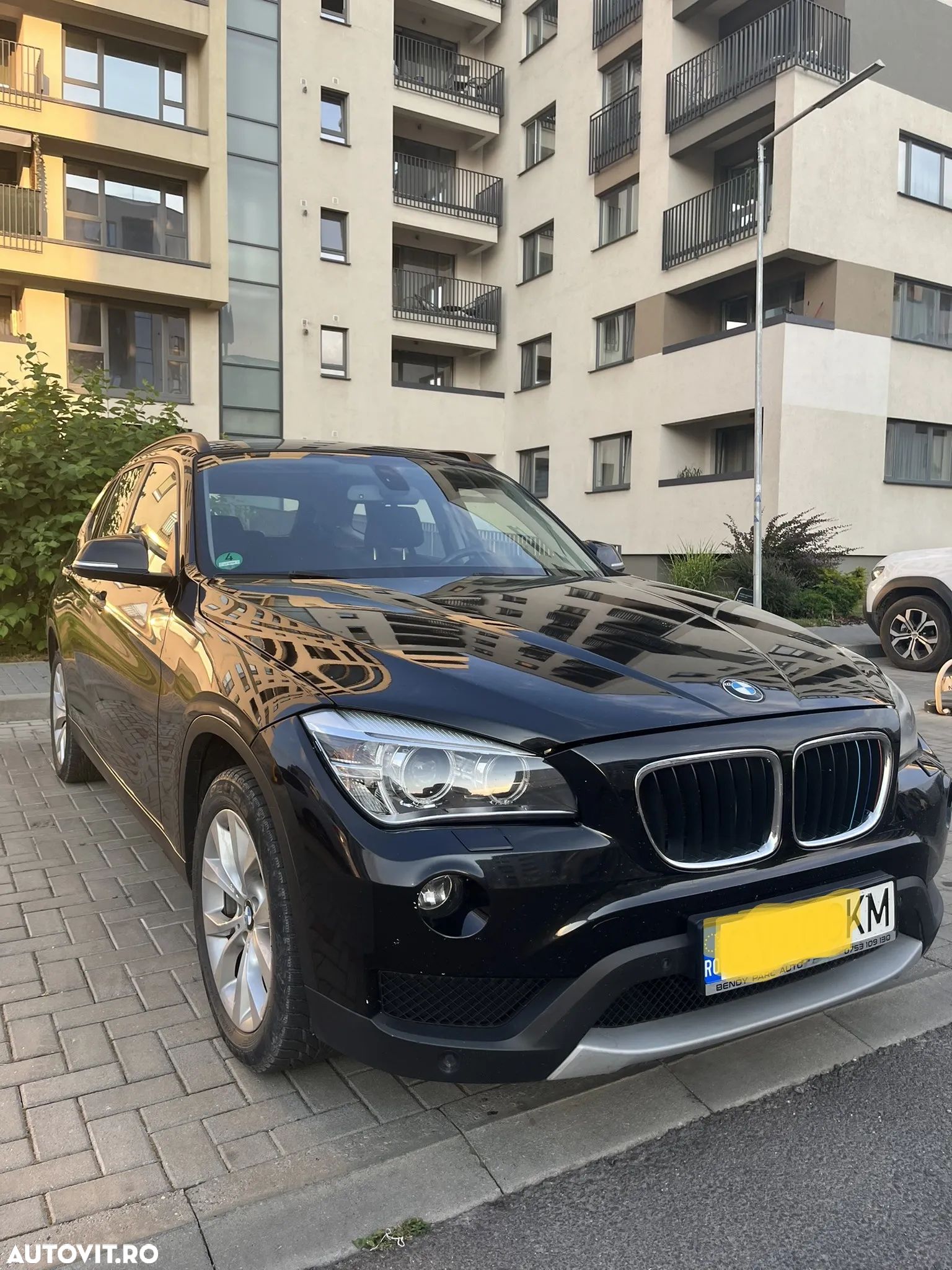 BMW X1 sDrive18d - 1