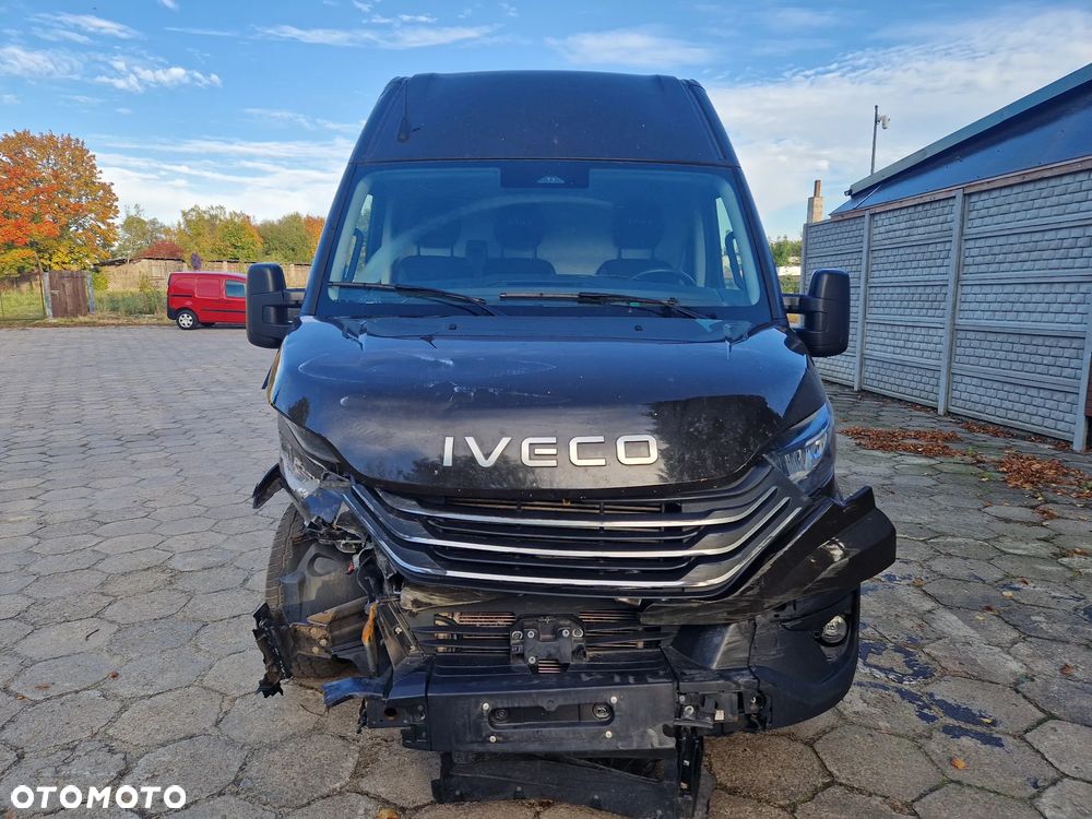 Iveco Daily 35S18 Hi-Matic - 2