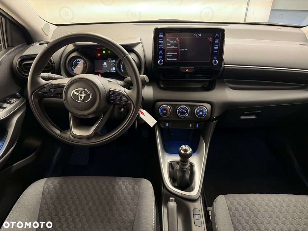 Toyota Yaris - 3