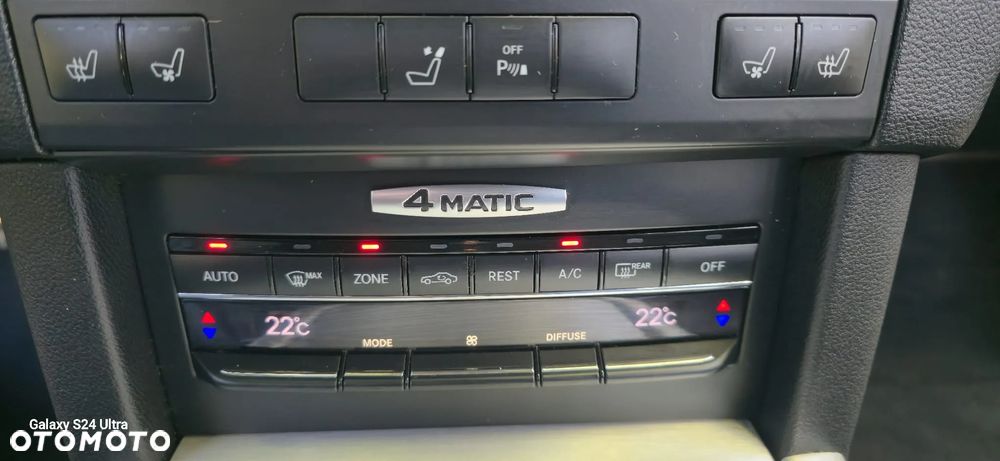 Mercedes-Benz Klasa E - 23