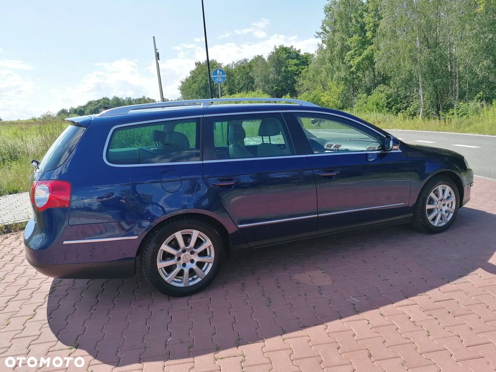 Volkswagen Passat Variant 2.0 TDI DPF DSG Highline - 11