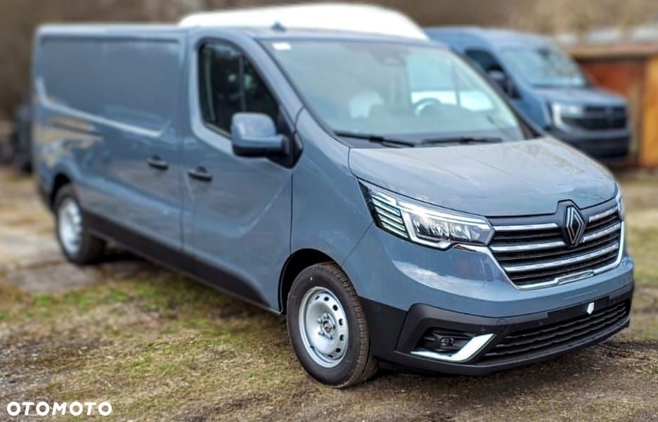 Renault TRAFIC - 2