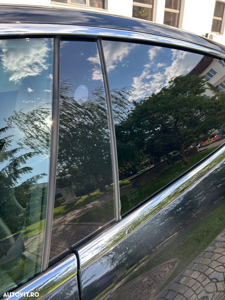 Tesla Model S - 20